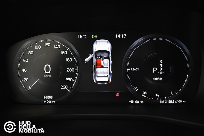 VOLVO XC40 T5 Recharge Plug-in Hybrid Inscription Expression